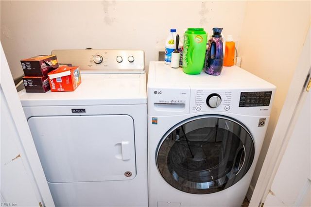 3959 W Stratford RD, Virginia Beach, VA 23455