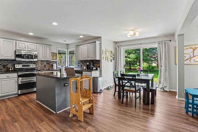 7364 Hampstead Lane, Portage, MI 49024