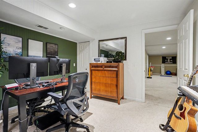 7364 Hampstead Lane, Portage, MI 49024