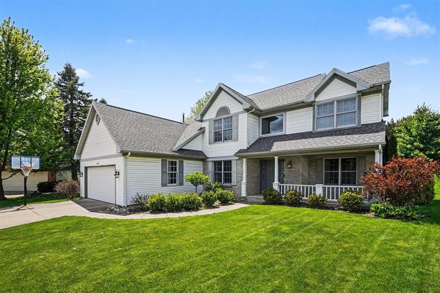 7364 Hampstead Lane, Portage, MI 49024