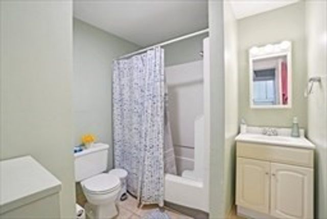 123 White St, Belmont, MA 02478