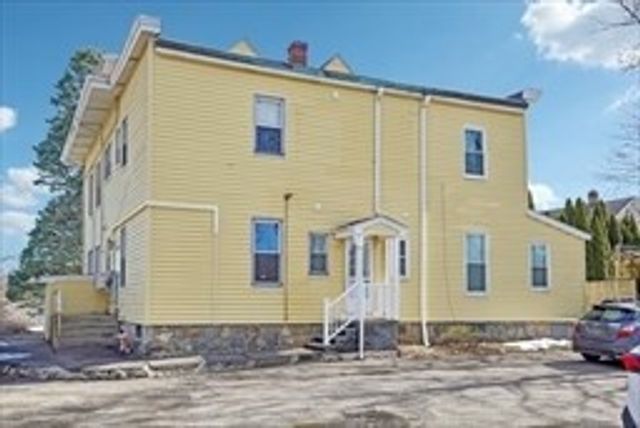 123 White St, Belmont, MA 02478