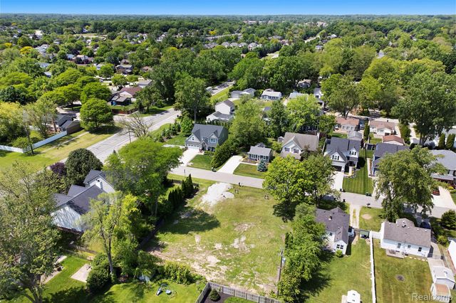 8830 Northern Avenue, Plymouth Charter Township, MI 48170