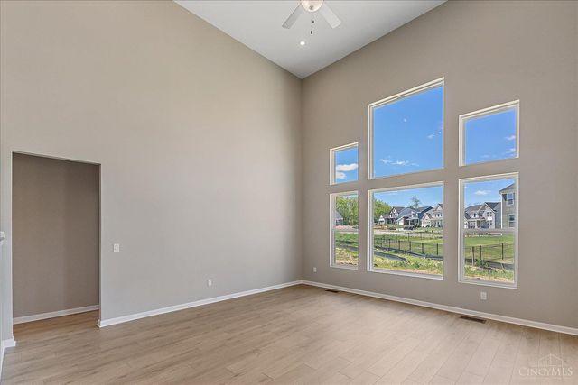 45 Ed Knoll Bend, Springboro, OH 45066