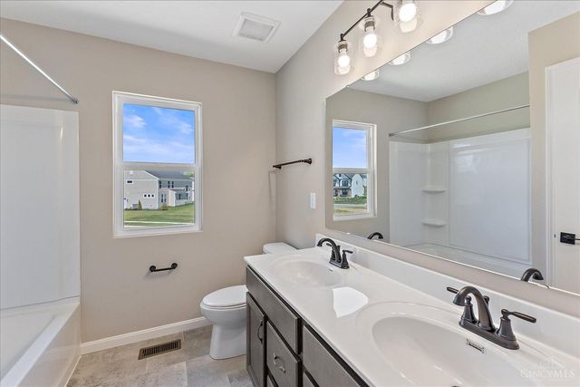 45 Ed Knoll Bend, Springboro, OH 45066