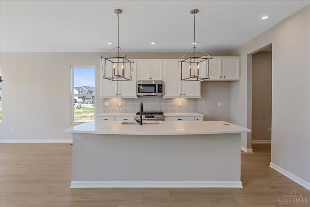 45 Ed Knoll Bend, Springboro, OH 45066