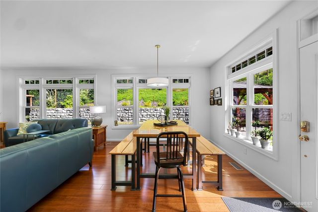 1560 Rocky Road, Bellingham, WA 98226