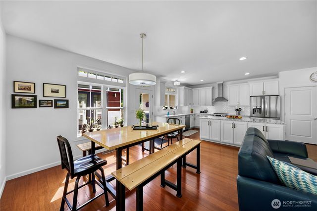 1560 Rocky Road, Bellingham, WA 98226