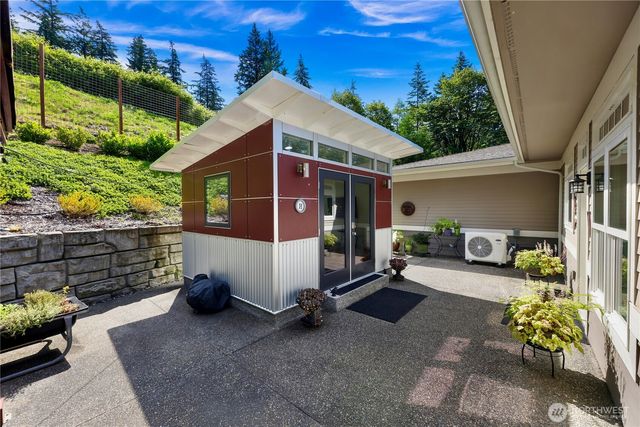 1560 Rocky Road, Bellingham, WA 98226