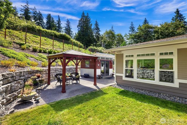 1560 Rocky Road, Bellingham, WA 98226