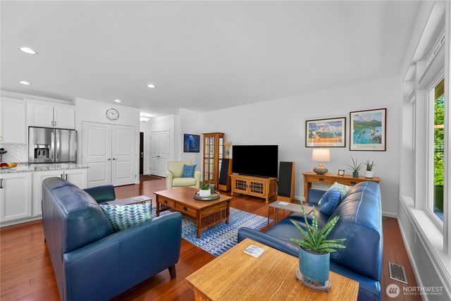 1560 Rocky Road, Bellingham, WA 98226