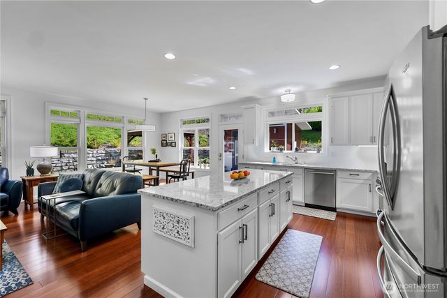 1560 Rocky Road, Bellingham, WA 98226