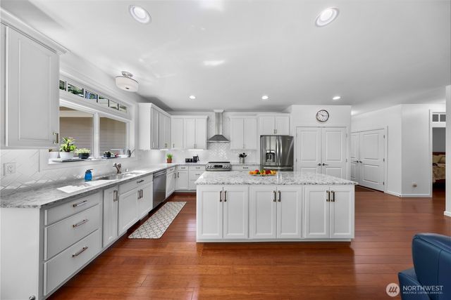 1560 Rocky Road, Bellingham, WA 98226
