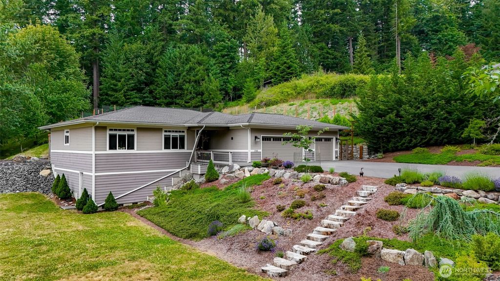 1560 Rocky Road, Bellingham, WA 98226