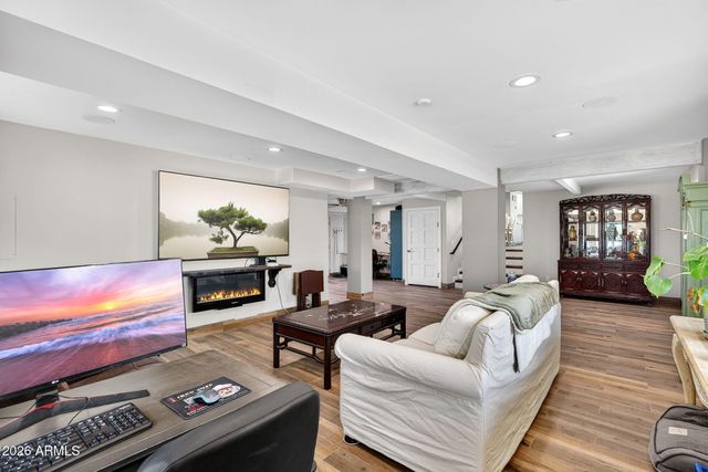 18524 E CHANDLER HEIGHTS Road, Queen Creek, AZ 85142