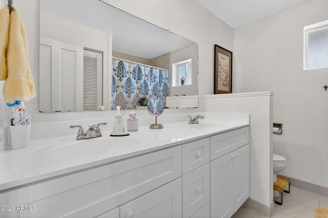 18524 E CHANDLER HEIGHTS Road, Queen Creek, AZ 85142