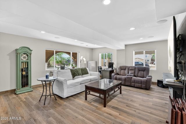 18524 E CHANDLER HEIGHTS Road, Queen Creek, AZ 85142