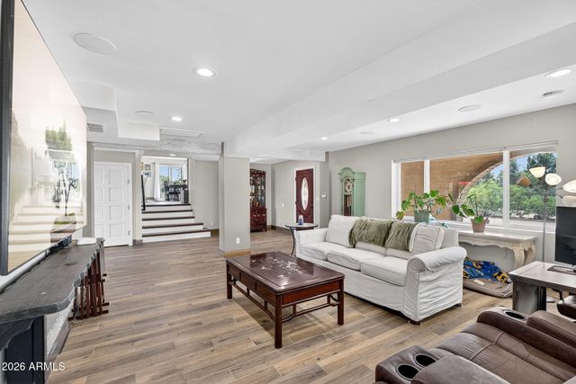 18524 E CHANDLER HEIGHTS Road, Queen Creek, AZ 85142