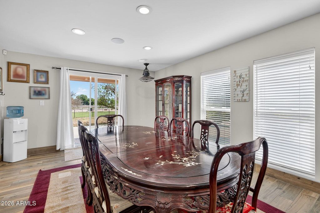 Image 16 of property listing at 18524 E CHANDLER HEIGHTS Road, Queen Creek, AZ 85142