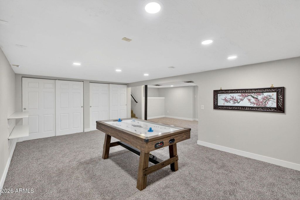 Image 34 of property listing at 18524 E CHANDLER HEIGHTS Road, Queen Creek, AZ 85142