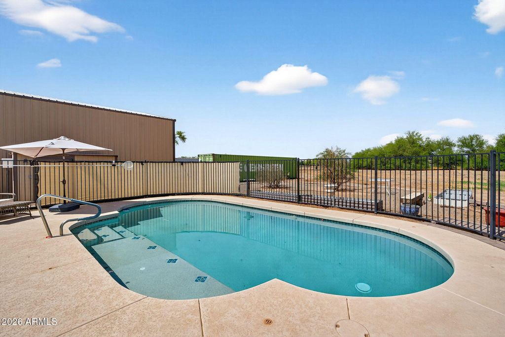 Image 44 of property listing at 18524 E CHANDLER HEIGHTS Road, Queen Creek, AZ 85142