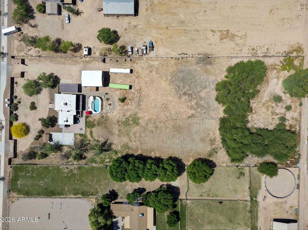 Image 67 of property listing at 18524 E CHANDLER HEIGHTS Road, Queen Creek, AZ 85142