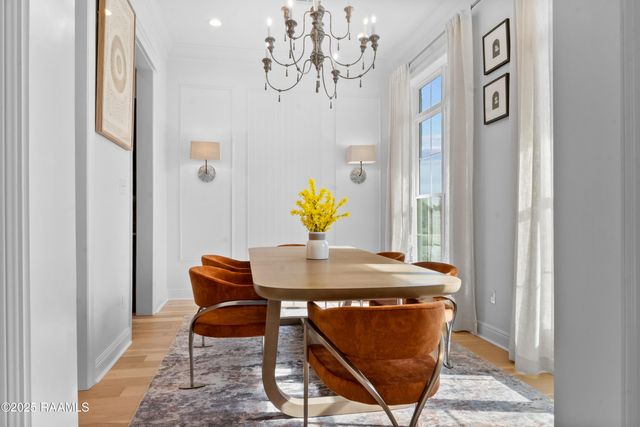 209 Stoney Shadow Drive, Lafayette, LA 70508