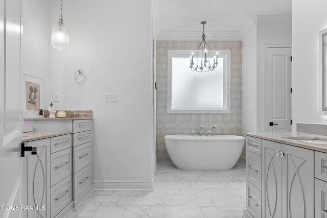 209 Stoney Shadow Drive, Lafayette, LA 70508