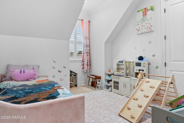 209 Stoney Shadow Drive, Lafayette, LA 70508