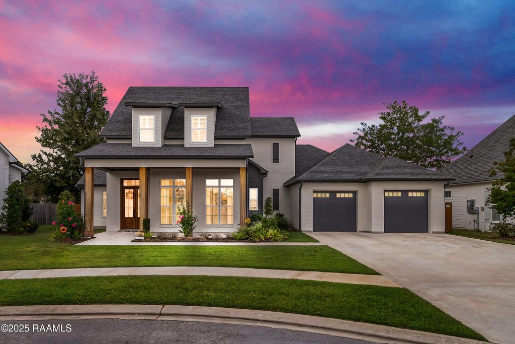 209 Stoney Shadow Drive, Lafayette, LA 70508