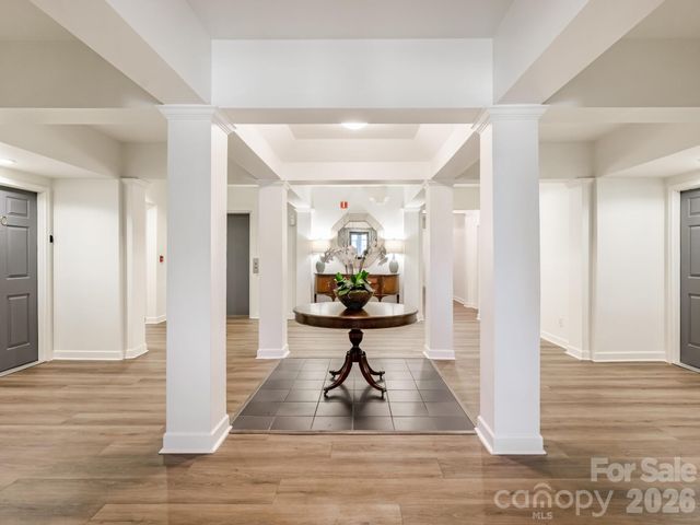 416 Queens Road 7, Charlotte, NC 28207