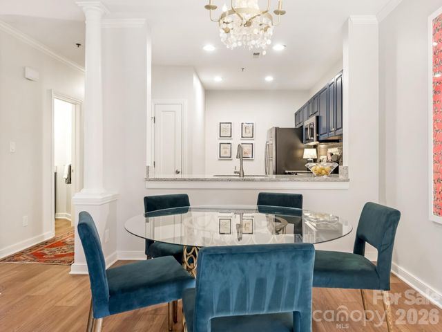 416 Queens Road 7, Charlotte, NC 28207