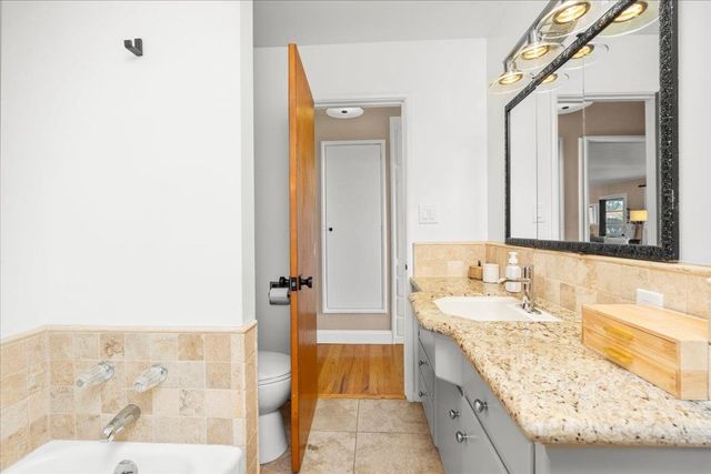 1409 Cherrywood Dr, Modesto, CA 95350