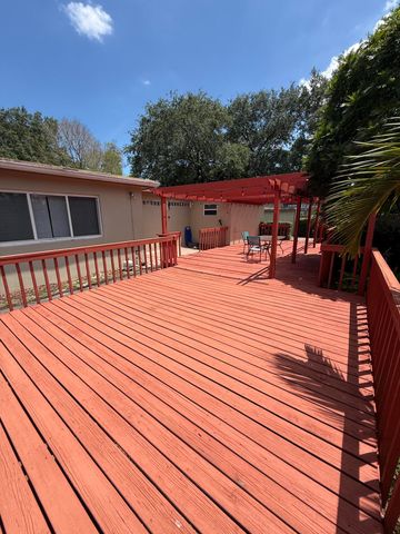 9101 SW 52nd Court, Cooper City, FL 33328