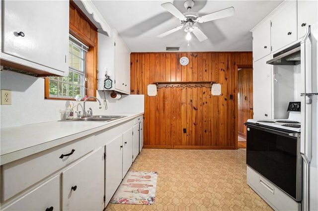 430 Bayou Sara Avenue, Saraland, AL 36571