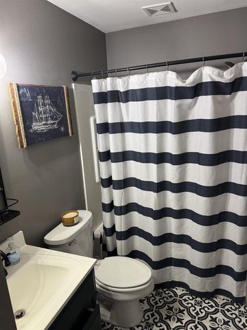 1936 Cliff Alex Court, Waukesha, WI 53189