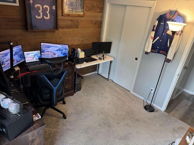 1936 Cliff Alex Court, Waukesha, WI 53189