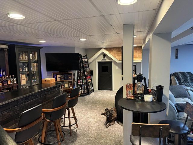 1936 Cliff Alex Court, Waukesha, WI 53189