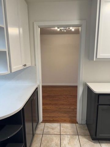 1318 Ann Arbor Drive, Norman, OK 73069