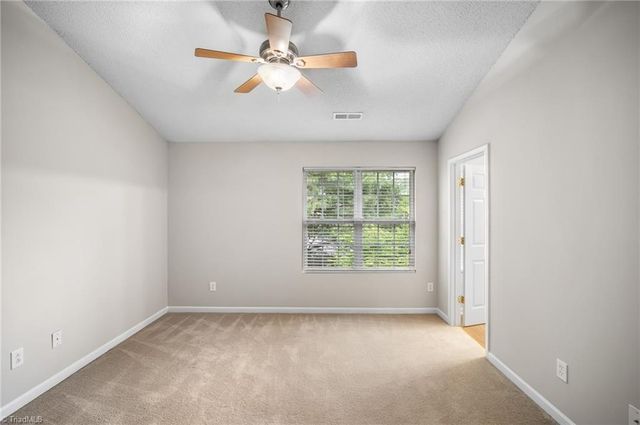 1772 Olivers Crossing Circle, Winston-salem, NC 27127