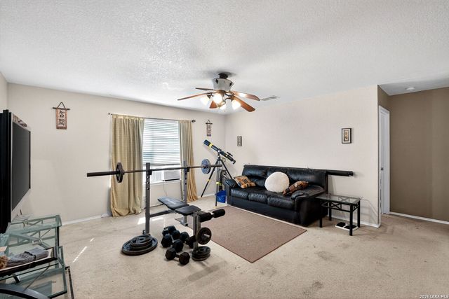 11154 Acuff Station, San Antonio, TX 78254