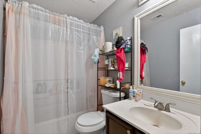 11154 Acuff Station, San Antonio, TX 78254