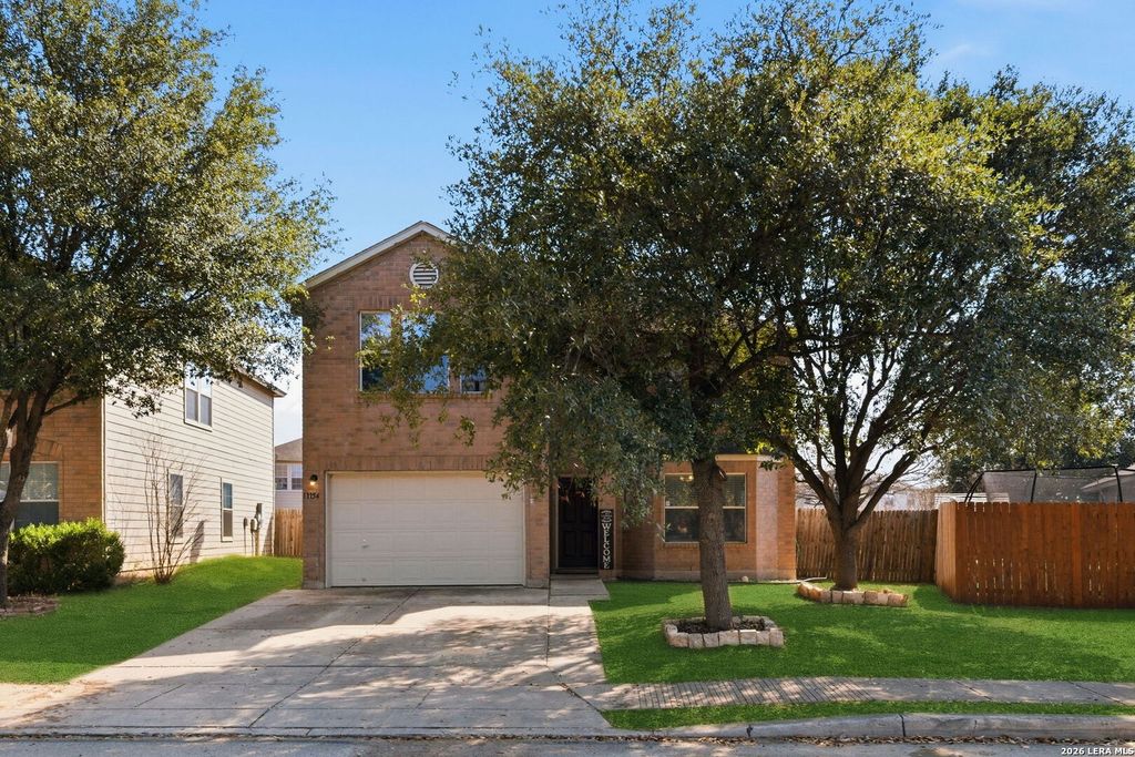 11154 Acuff Station, San Antonio, TX 78254