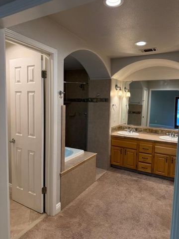 6805 E Chestnut Ave, Orangevale, CA 95662