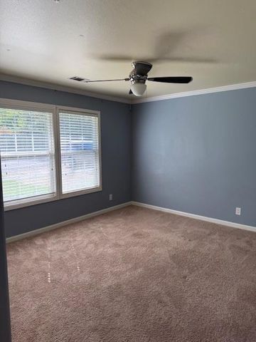 6805 E Chestnut Ave, Orangevale, CA 95662