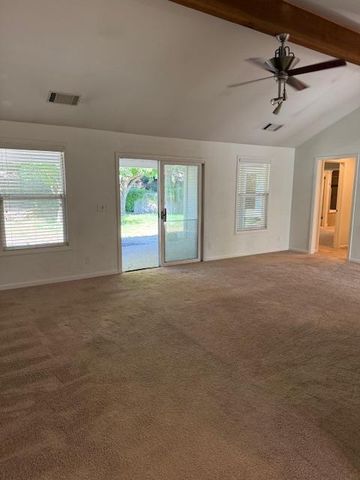 6805 E Chestnut Ave, Orangevale, CA 95662