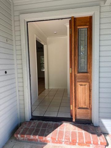 6805 E Chestnut Ave, Orangevale, CA 95662