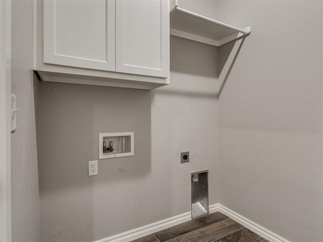 12316 SW 31st Street, Yukon, OK 73099