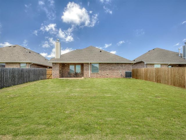 12316 SW 31st Street, Yukon, OK 73099