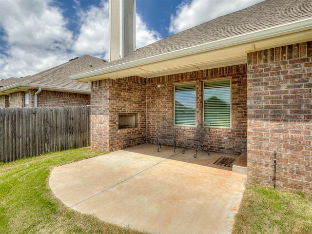 12316 SW 31st Street, Yukon, OK 73099